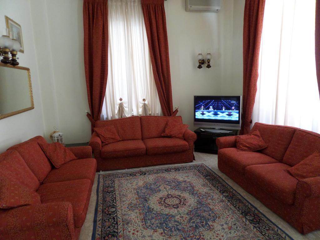 Hotel Delizia Genovese Монтекатини-Терме Экстерьер фото